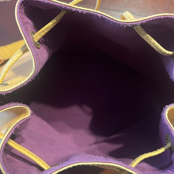 Louis Vuitton Yellow EPI Leather Petit Noe - Picture 12 of 13